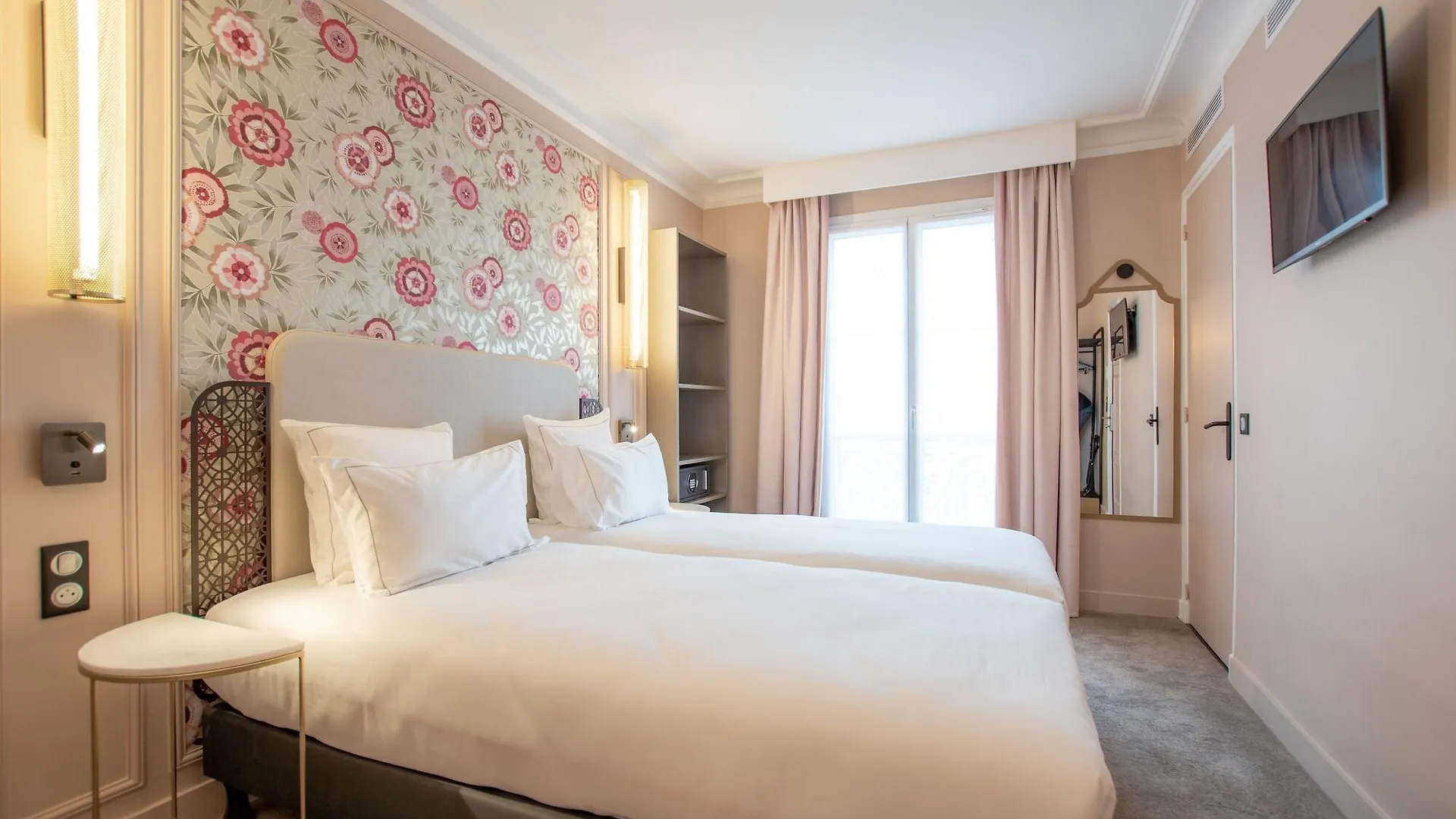 Elsa, 4* Paris
