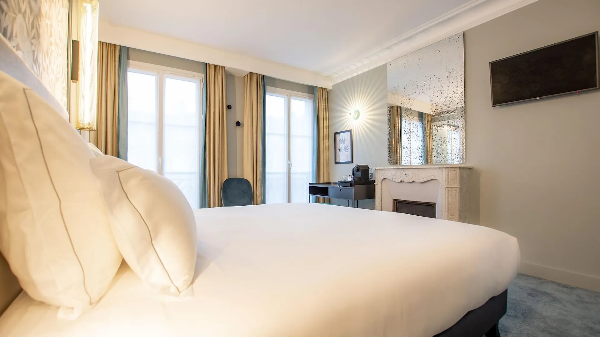 Elsa, Hotel 4*