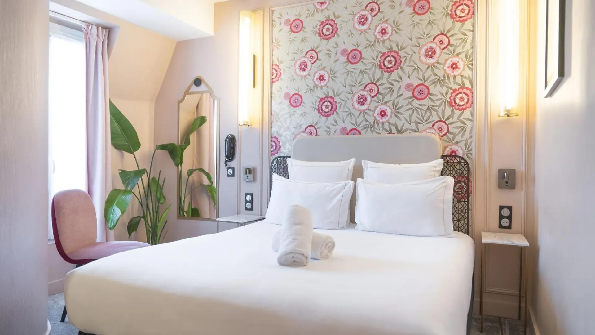 Elsa, 4* Paris